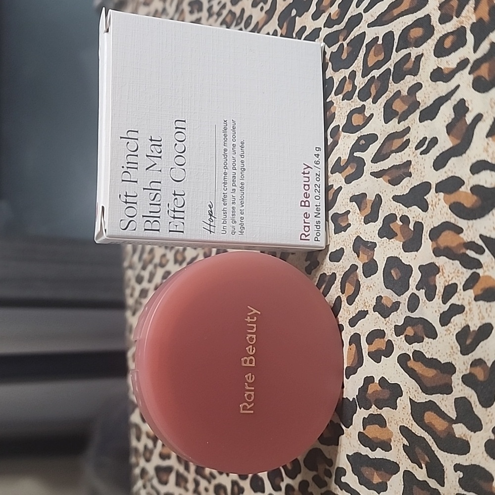 Rare Beauty Soft Pinch Blush in Hope